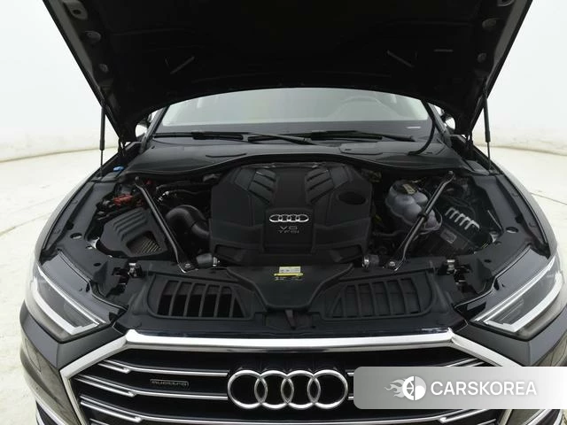 Audi A8 id 3857116 из Китая 15
