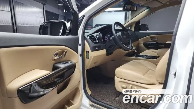 Kia The New Carnival id 2945670 из Кореи 20