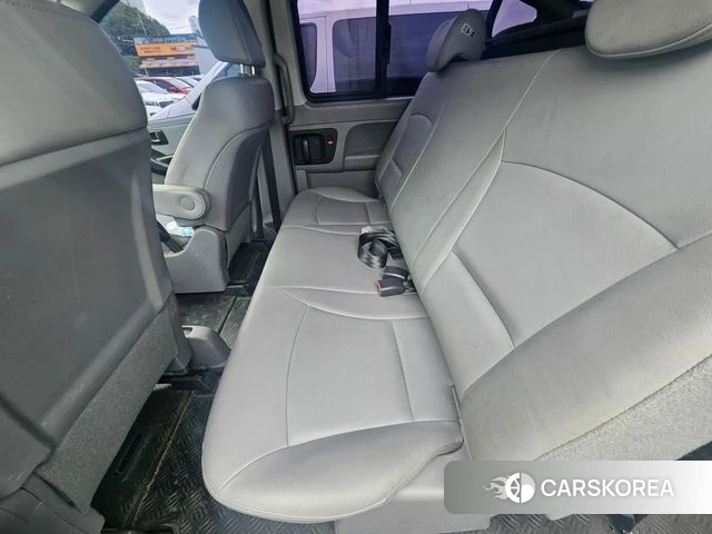 Hyundai The New Grand Starex id 4485848 из Кореи 16