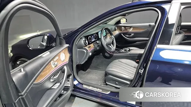 Mercedes-Benz E-Class W213 id 3459949 из Кореи 20