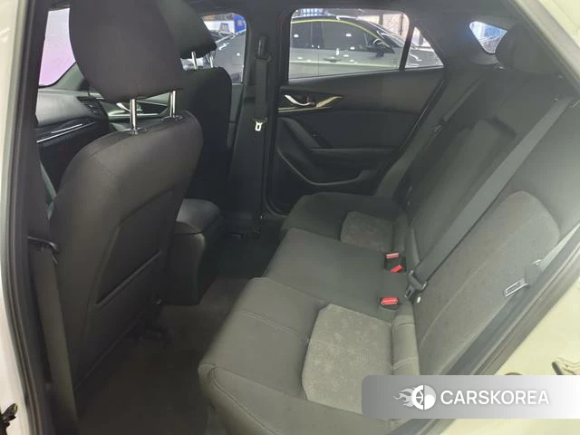 Mazda CX-4 id 4276265 из Китая 18