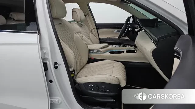 Genesis GV70 id 3555680 из Кореи 20