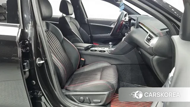 Genesis G70 id 3076699 из Кореи 20