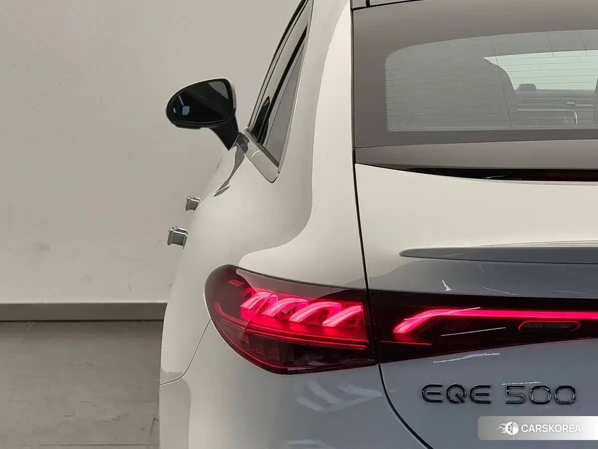 Mercedes-Benz EQE id 4547430 из Китая 21