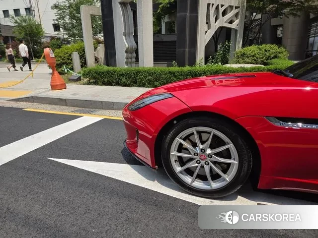 Jaguar F-TYPE id 2973560 из Кореи 11