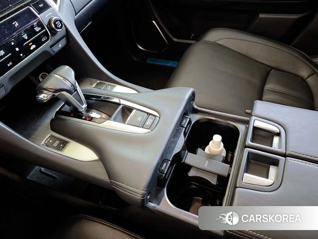 Honda Crown Road id 4240051 из Китая 27