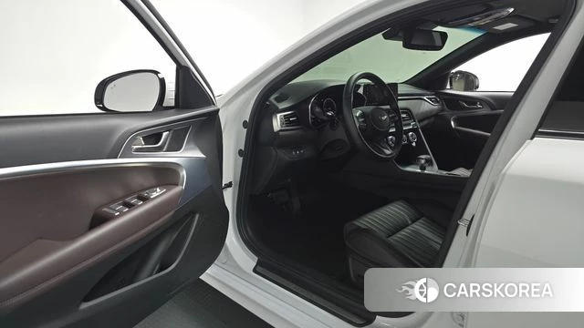 Genesis The New G70 id 4344360 из Кореи 35