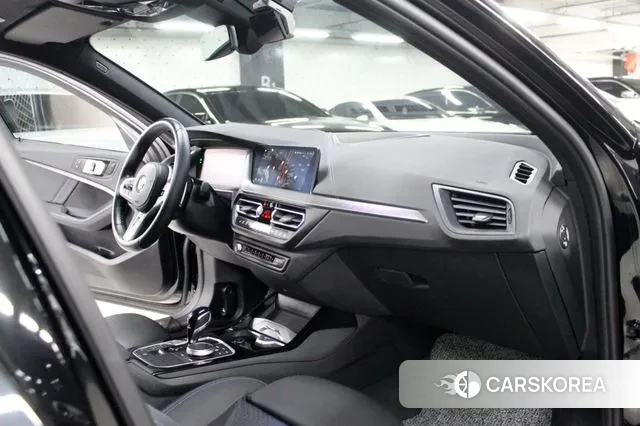 BMW 1 Series (F40) id 3437326 из Кореи 20