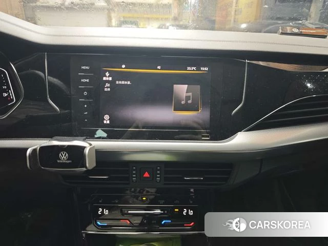 Volkswagen Passat id 4279309 из Китая 17