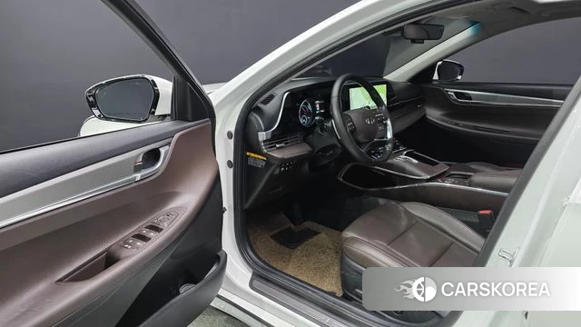 Hyundai The New Grandeur IG Hybrid id 4620052 из Кореи 32