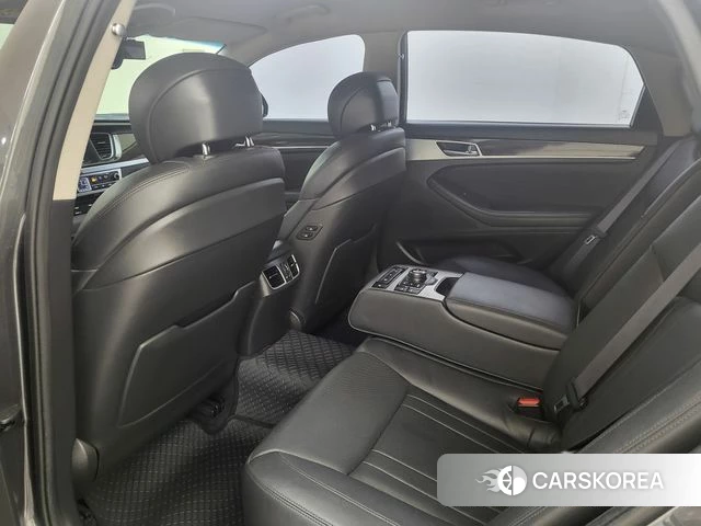 Genesis G80 id 4600112 из Кореи 16