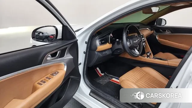 Genesis The New G70 id 3697304 из Кореи 20