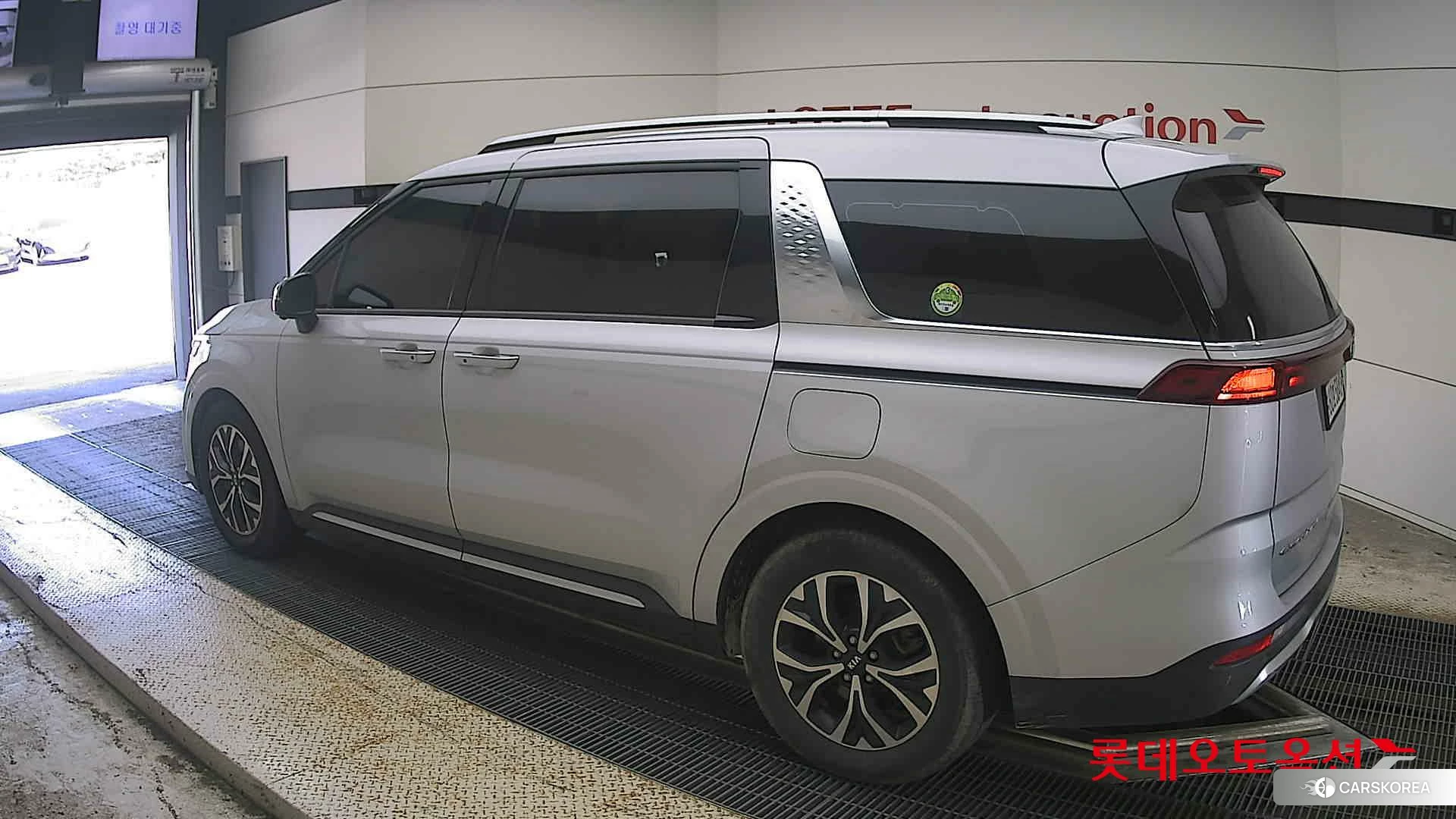 Kia Carnival id 4909317 из Кореи 37