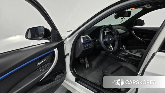 BMW 3 Series (F30) id 4020437 из Кореи 20