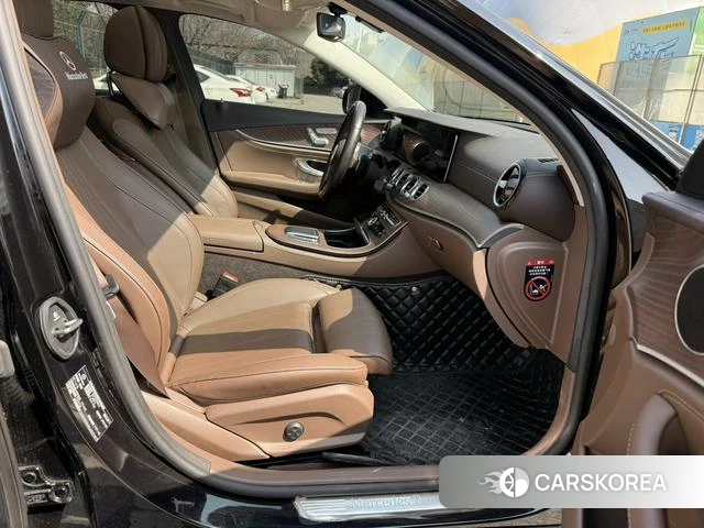 Mercedes-Benz E-class id 4256632 из Китая 12