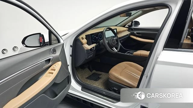 Hyundai Sonata D Edge Hybrid (DN8) id 4897693 из Кореи 37