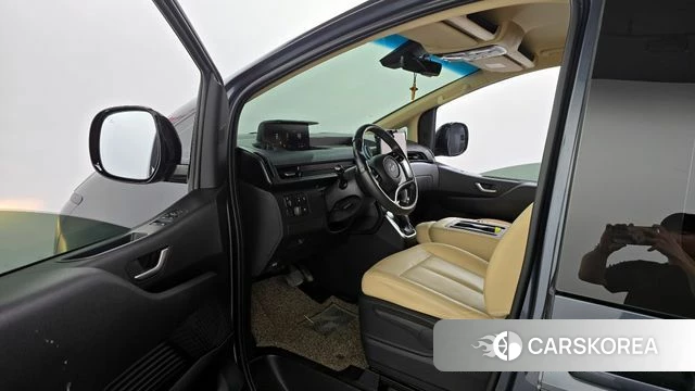 Hyundai Staria id 4303760 из Кореи 32