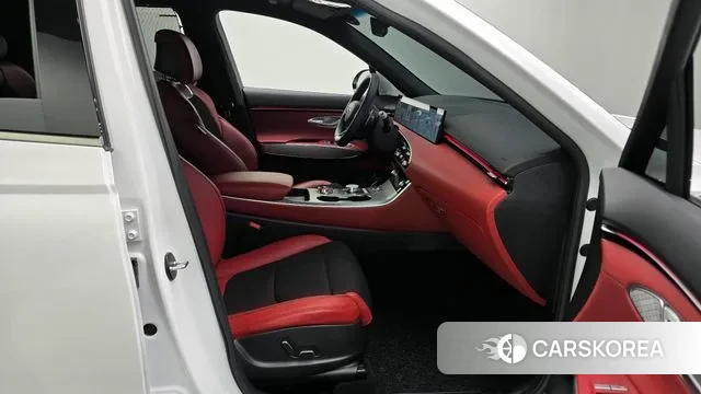 Genesis GV70 id 3502436 из Кореи 20