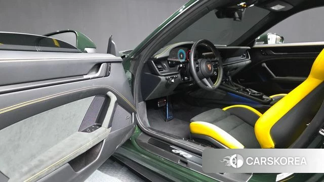 Porsche 911(992) id 4432230 из Кореи 20
