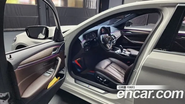 BMW 5 Series (G30) id 2922165 из Кореи 20