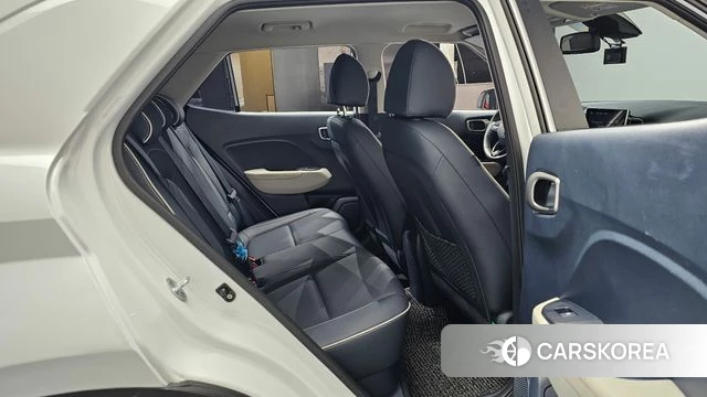 Hyundai Venue id 4604450 из Кореи 29