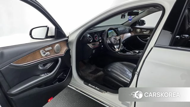 Mercedes-Benz E-Class W213 id 4776371 из Кореи 20