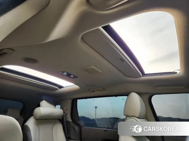 Kia The New Carnival 4th Generation id 3643584 из Кореи 20