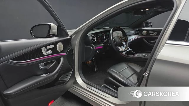 Mercedes-Benz E-Class W213 id 4613462 из Кореи 20