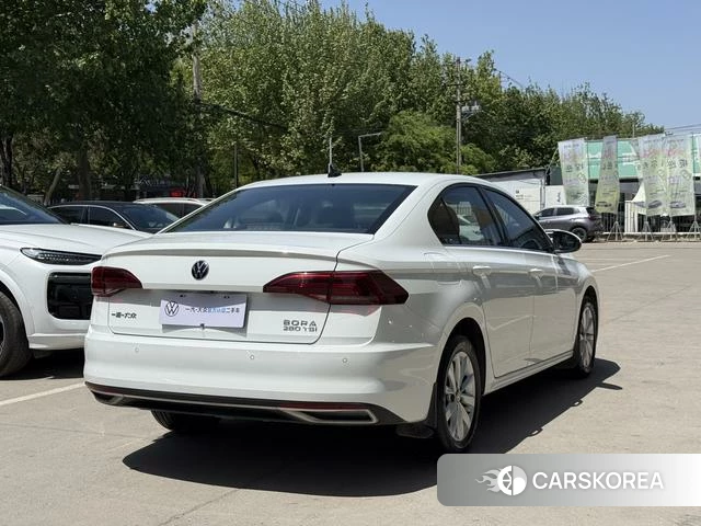 Volkswagen Bora id 4271533 из Китая 30