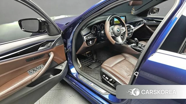 BMW 5 Series (G30) id 3966446 из Кореи 20