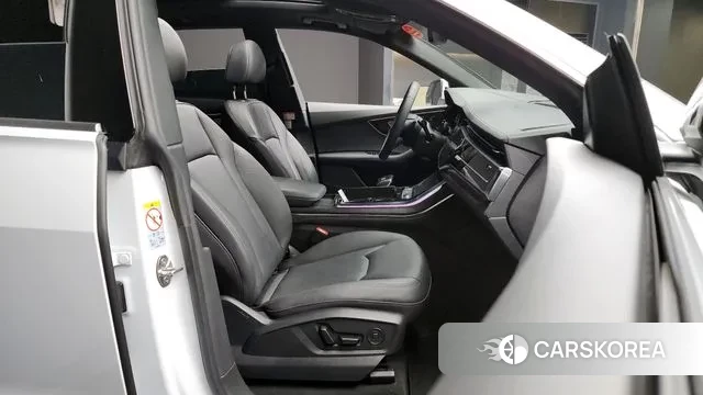 Audi Q8 (4M) id 3383158 из Кореи 20