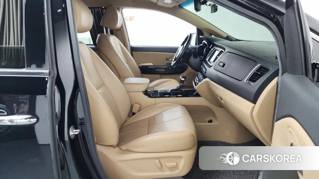 Kia The New Carnival id 3905779 из Кореи 20