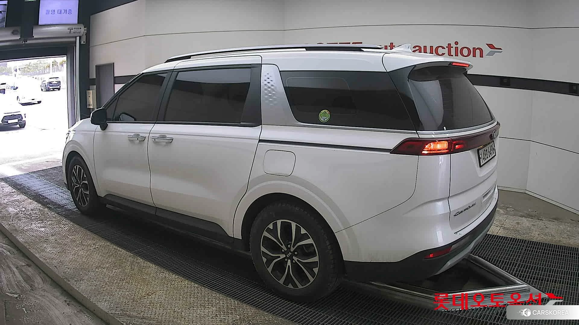 Kia Carnival id 3869430 из Кореи 38