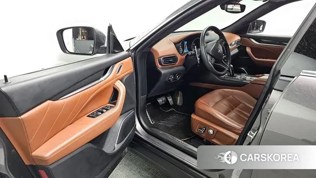 Maserati Levante id 3747940 из Кореи 20