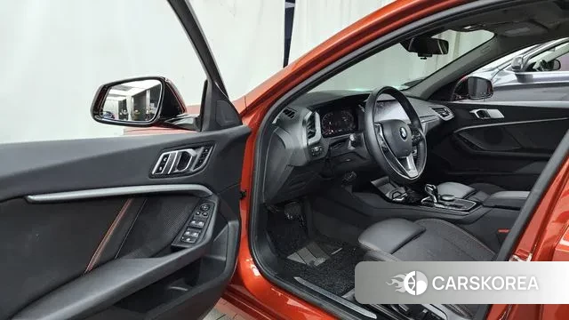 BMW 1 Series (F40) id 3525541 из Кореи 20