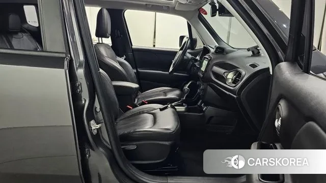 Jeep Renegade id 3105404 из Кореи 20