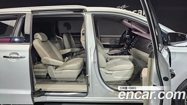 Kia All New Carnival id 2865774 из Кореи 20