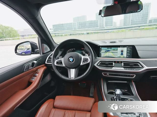 BMW X7 id 4259812 из Китая 13