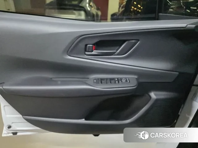 Toyota Prius 5th Generation id 3231232 из Кореи 19