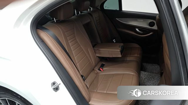 Mercedes-Benz E-Class W213 id 3924601 из Кореи 20