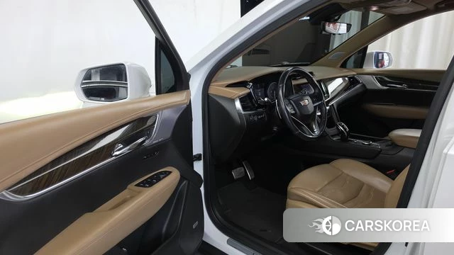 Cadillac XT6 id 4849542 из Кореи 37