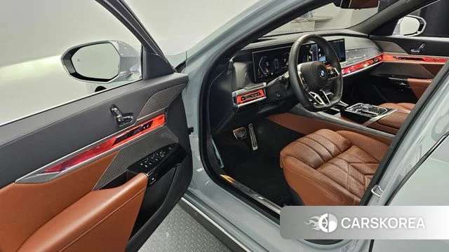 BMW 7 Series (G70) id 3940070 из Кореи 20