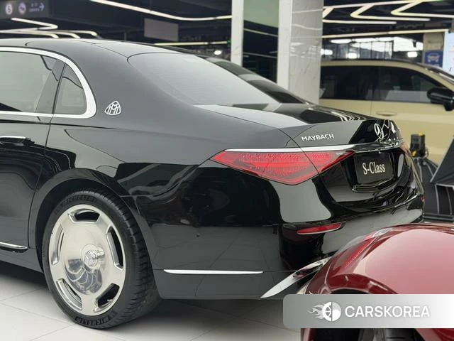 Mercedes-Benz Maybach S-class id 4306930 из Китая 17