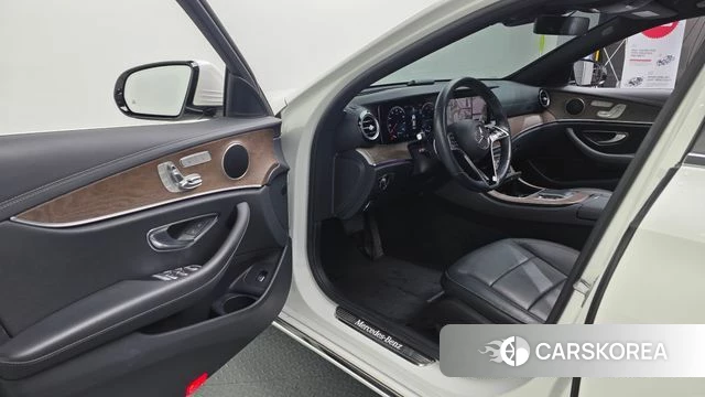 Mercedes-Benz E-Class W213 id 4401658 из Кореи 20