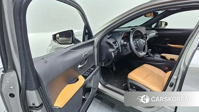 Lexus UX250h id 3256752 из Кореи 20