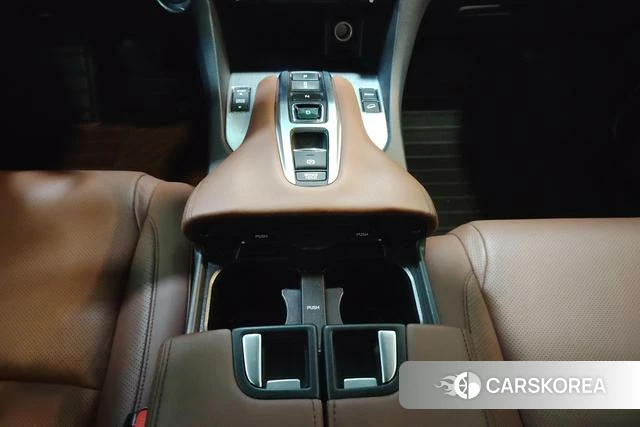 Honda Crown Road id 4336385 из Китая 17