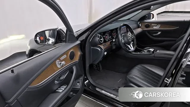 Mercedes-Benz E-Class W213 id 3209282 из Кореи 20