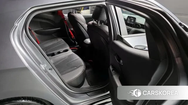 Hyundai Veloster (JS) id 3742865 из Кореи 20