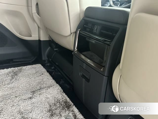 Toyota Elfa id 4359680 из Китая 17