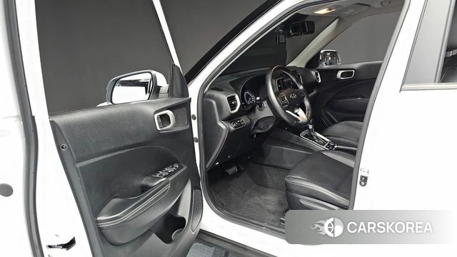 Hyundai Venue id 4614032 из Кореи 29